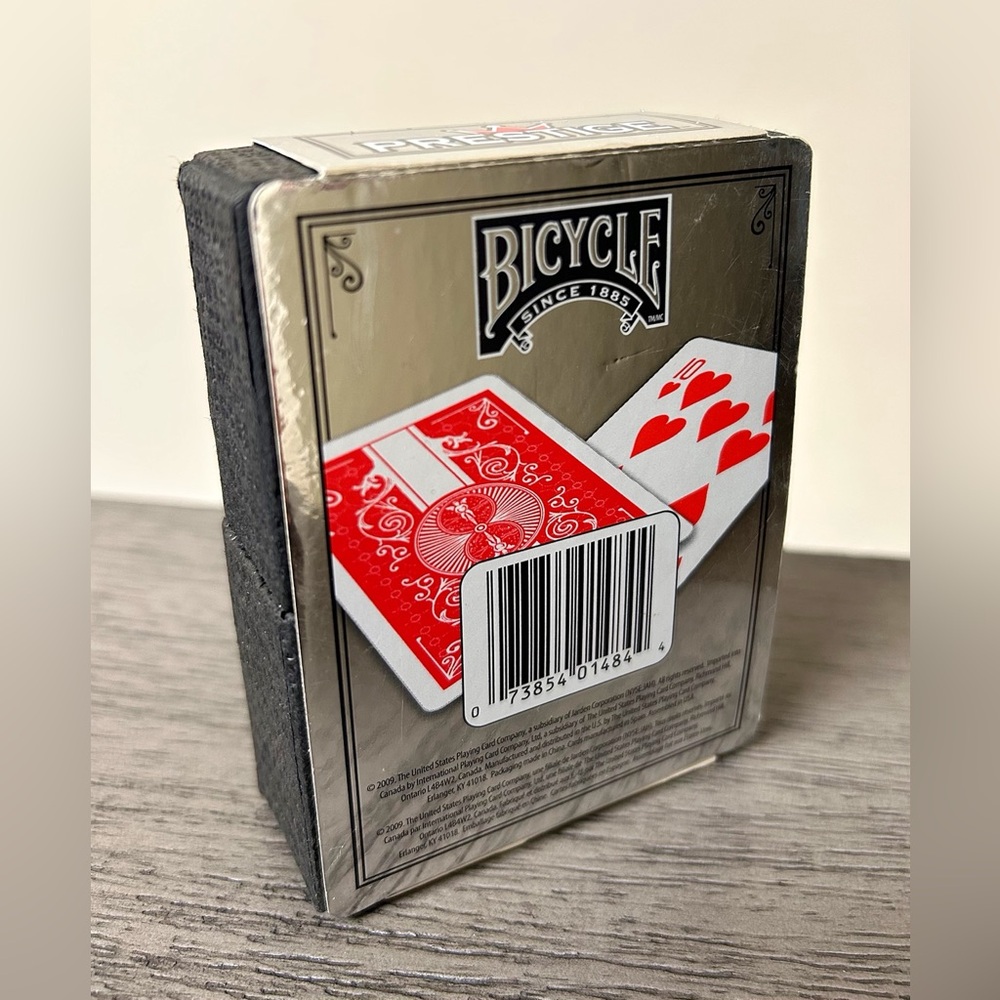 Bicycle Prestige Red Standard Playing Cards - Picture 3 of 3